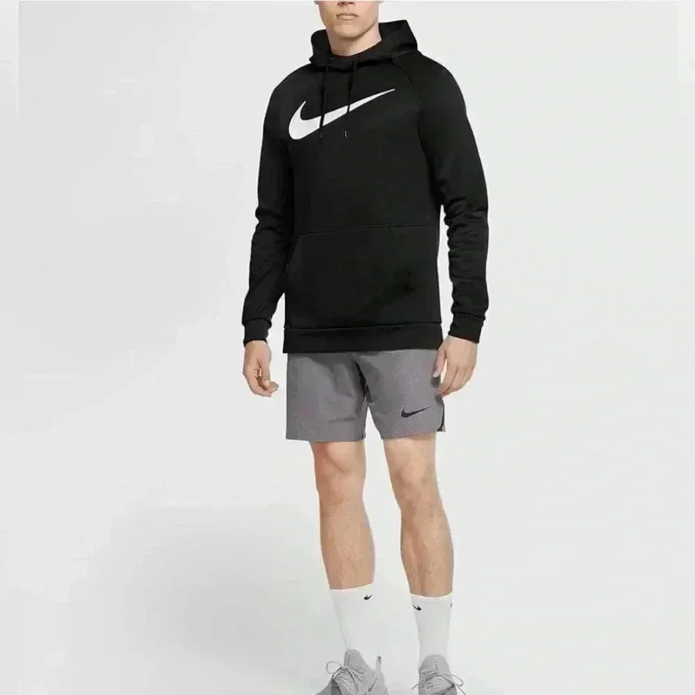 Nike Men's Therma Swoosh Hoodie size Medium very soft in the inside NWT