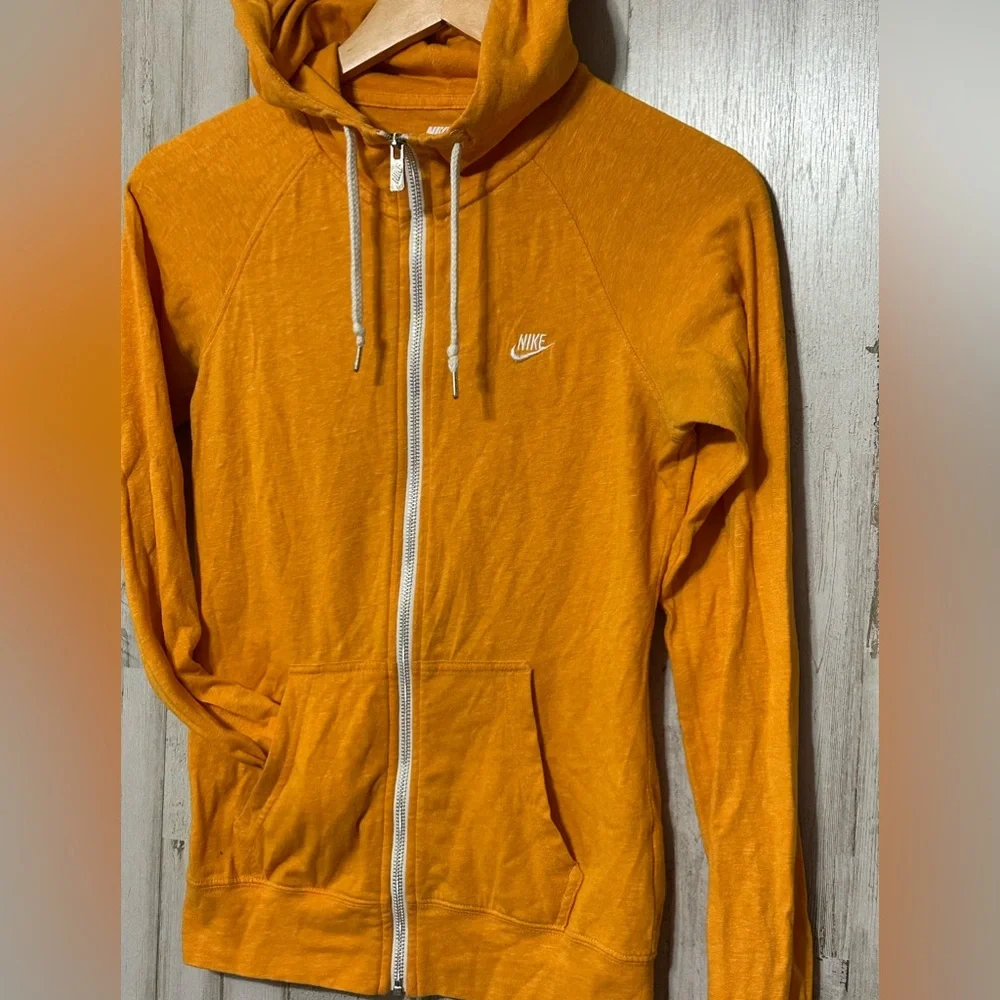 Nike lightweight full