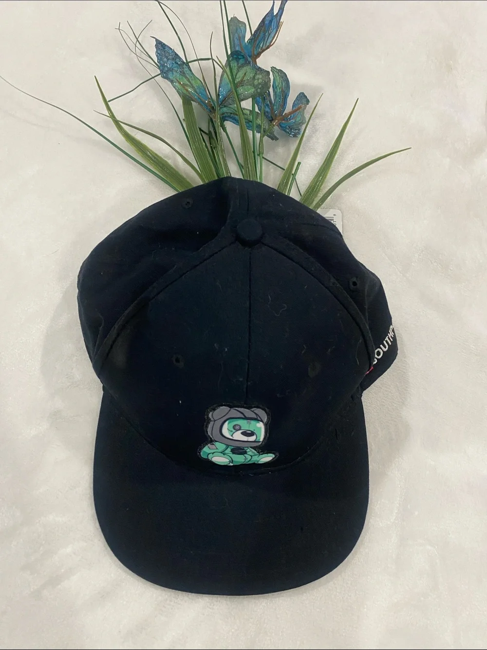Southpole branded black