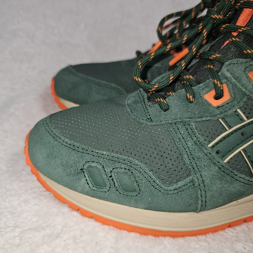 Asics step up