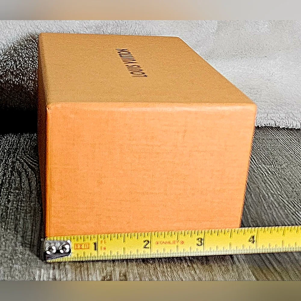 Louis Vuitton authentic louis