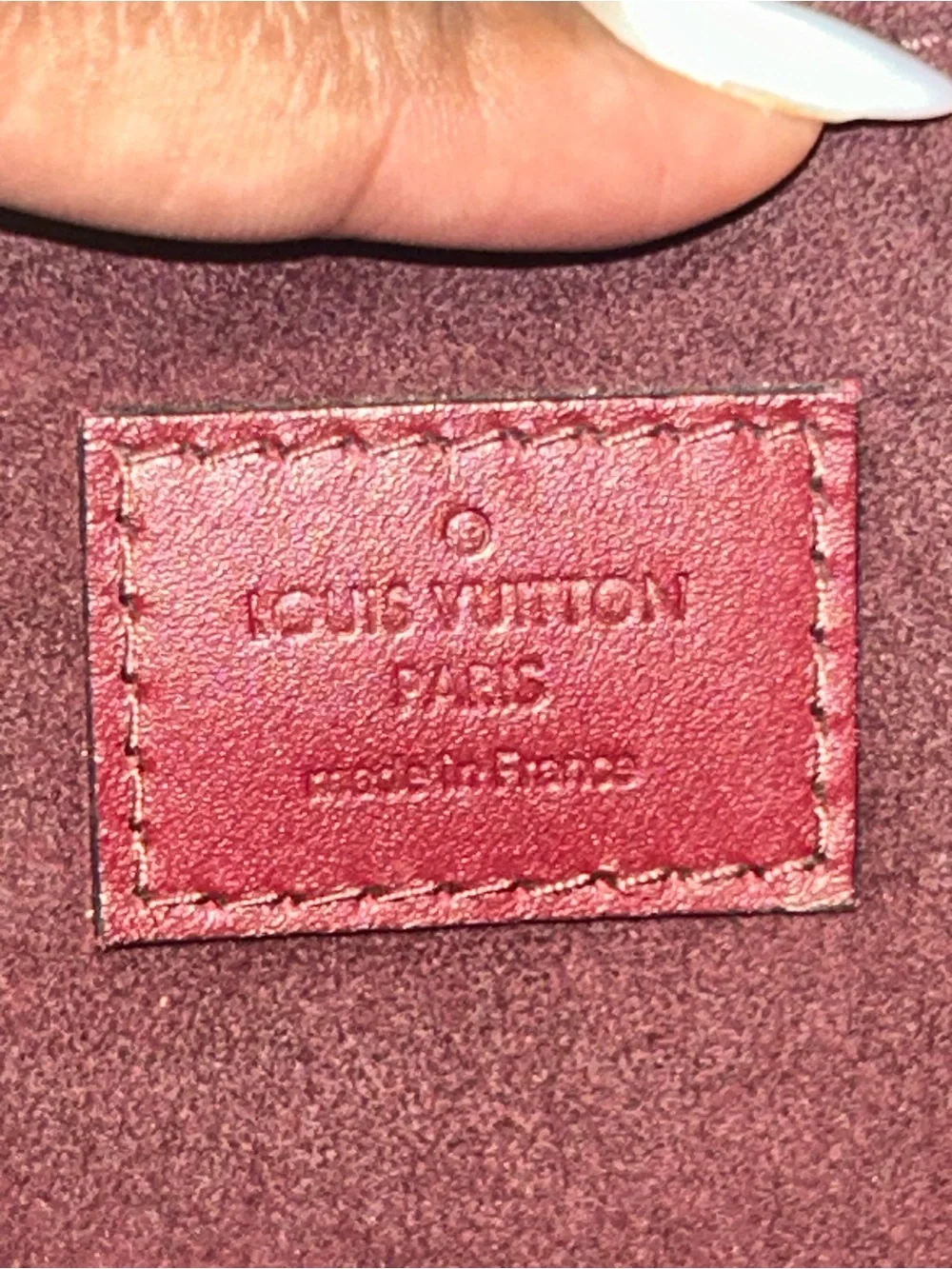 Louis Vuitton 🖤beautiful 🖤comes