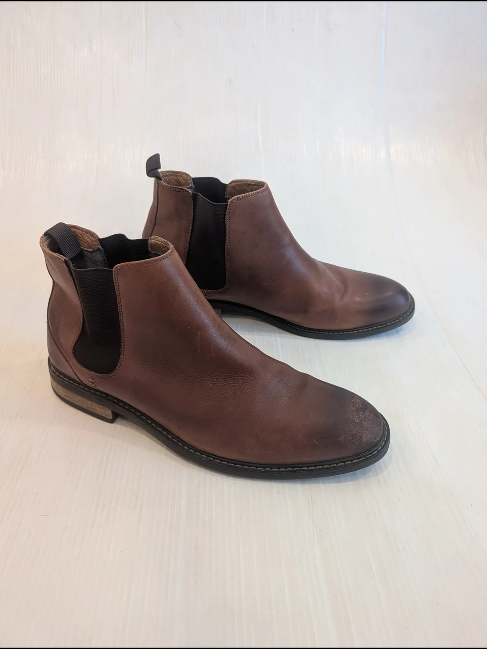 Vionic men brown