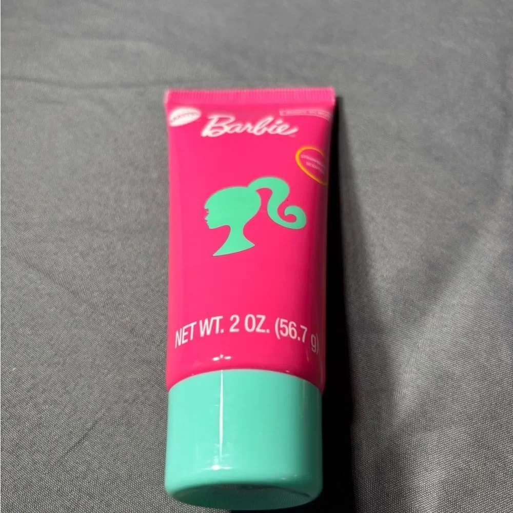 Barbie hydrate your