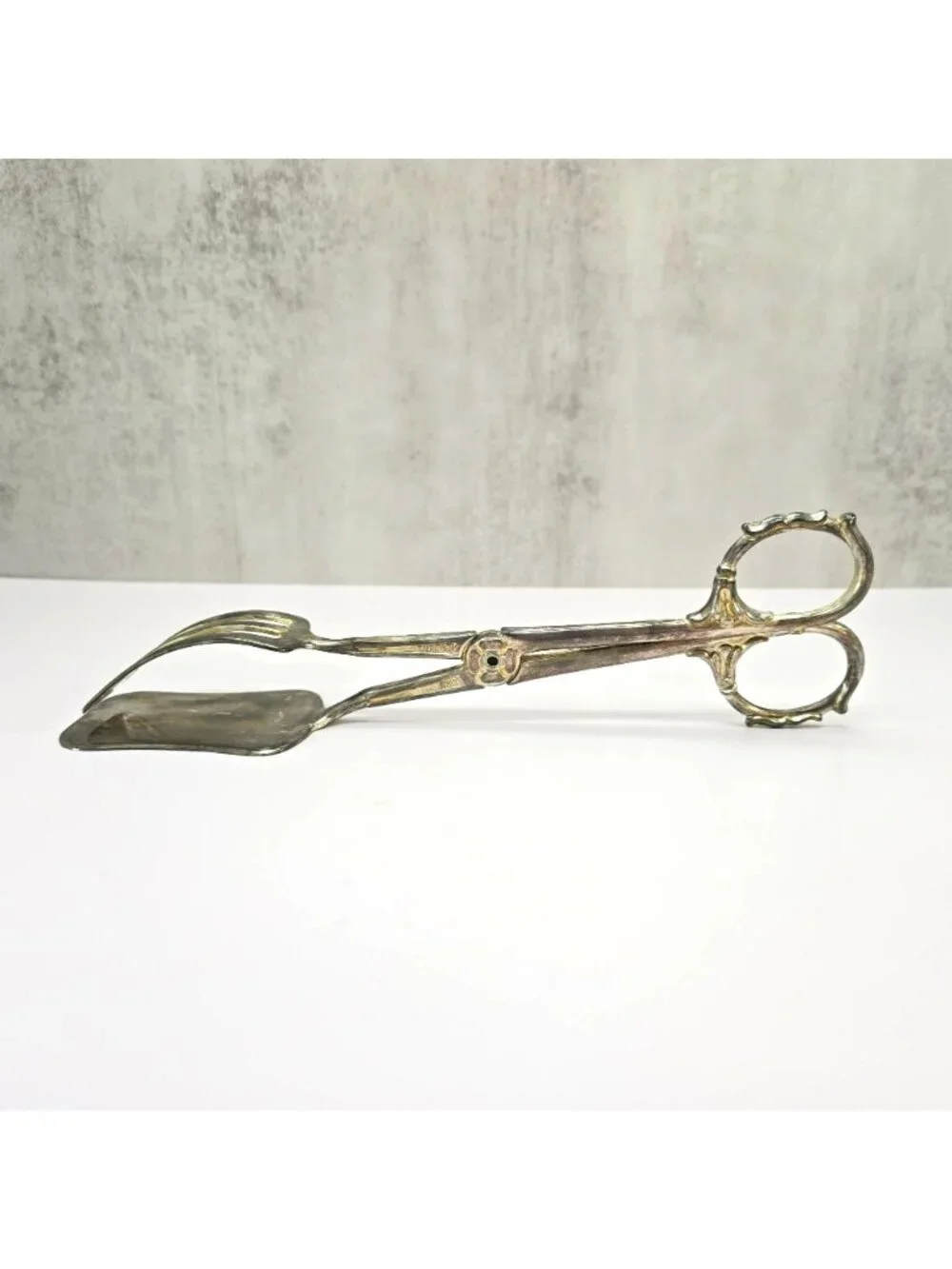 Vintage Taunton Italy Silver-Plated Pastry Tongs Scissor Style VL5061