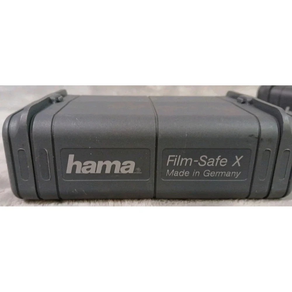 Hama film safe
