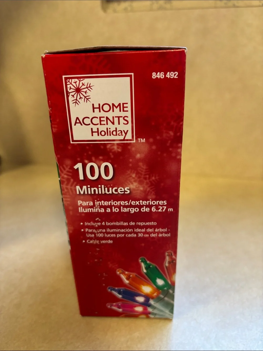 Home Accents 20ft 7 Inches 100 Multi-Colored Incandescent Mini Lights In/out