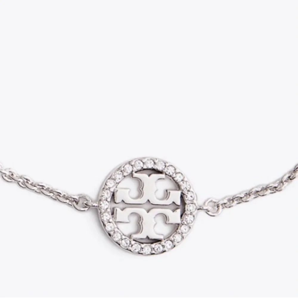 Tory Burch tory burch