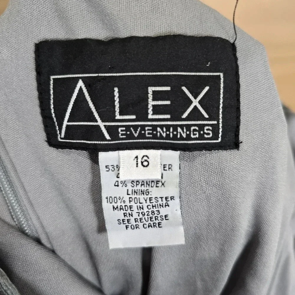 Alex Evenings length neck spot