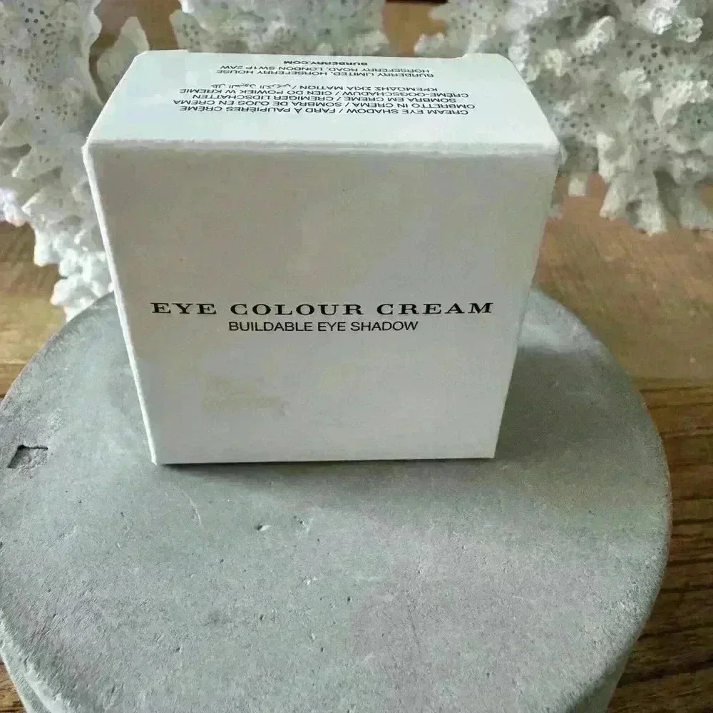 Burberry creamy blendable