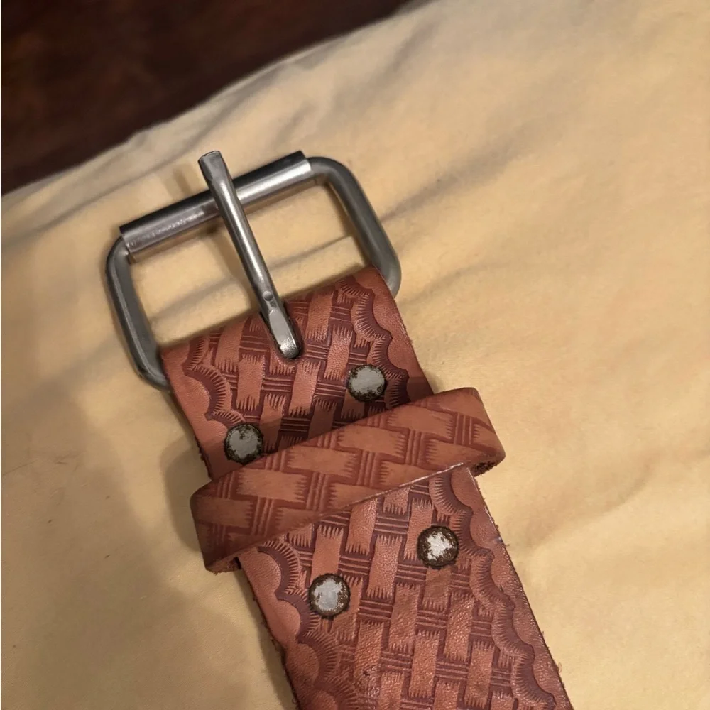 Vintage Nicholas cowhide belt