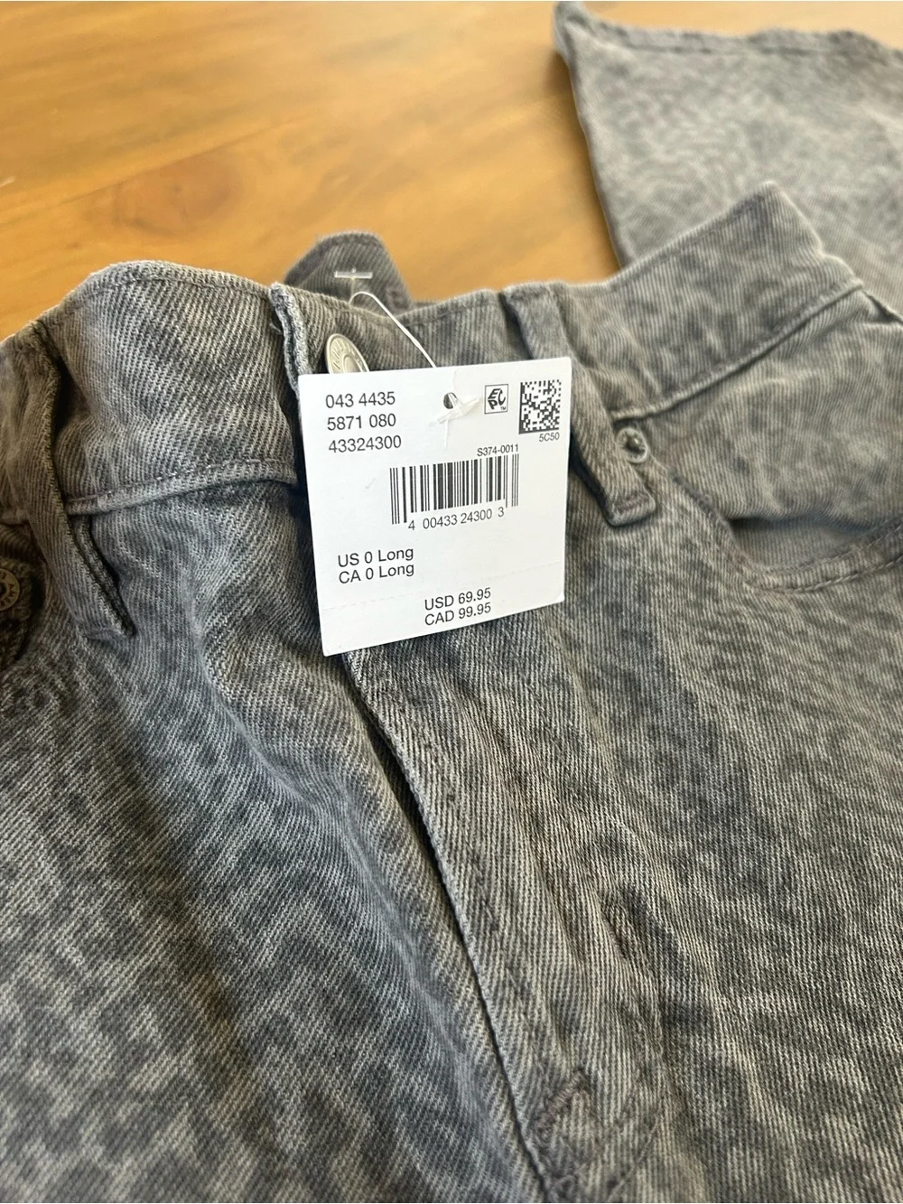 American Eagle Outfitters relaxed wide