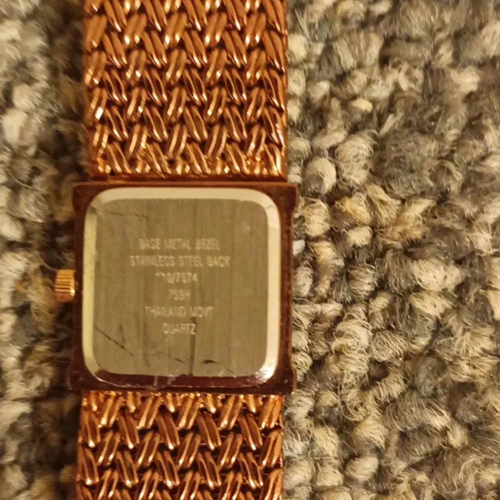 Anne Klein anne klein