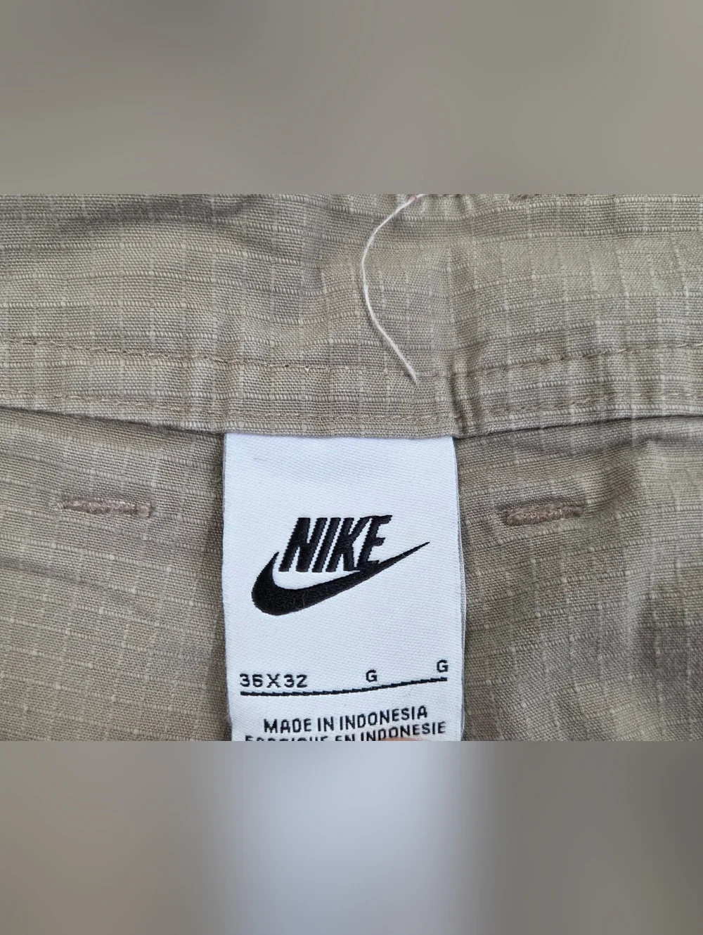 Nike stain 32