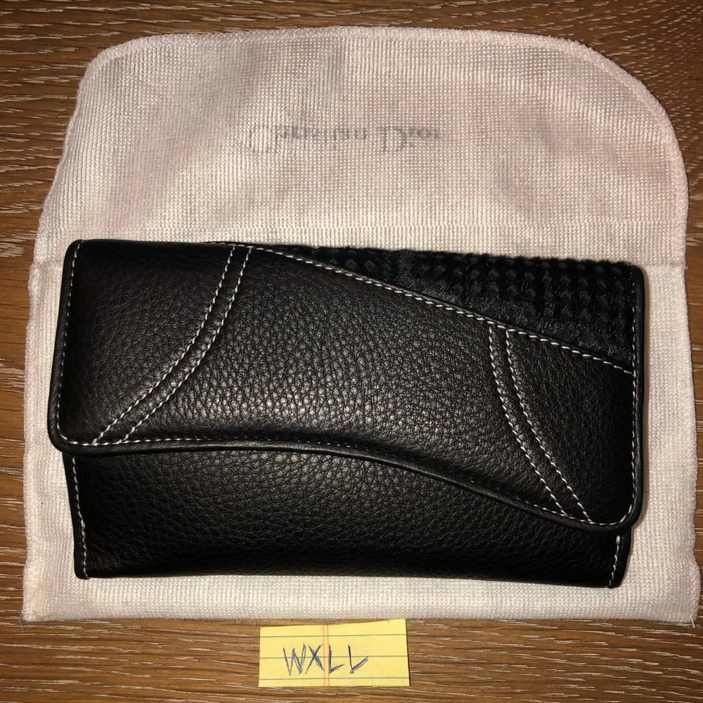 Dior christian woman’s