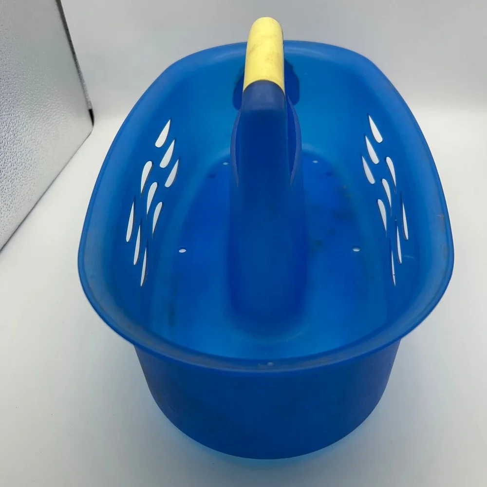 Sterilite ultra blue