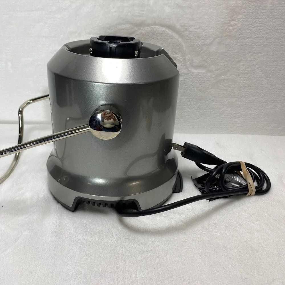 Breville BJE430 SILUSC Centrifugal Juicer 120V 850W‎ Silver BASE ONLY Perfect