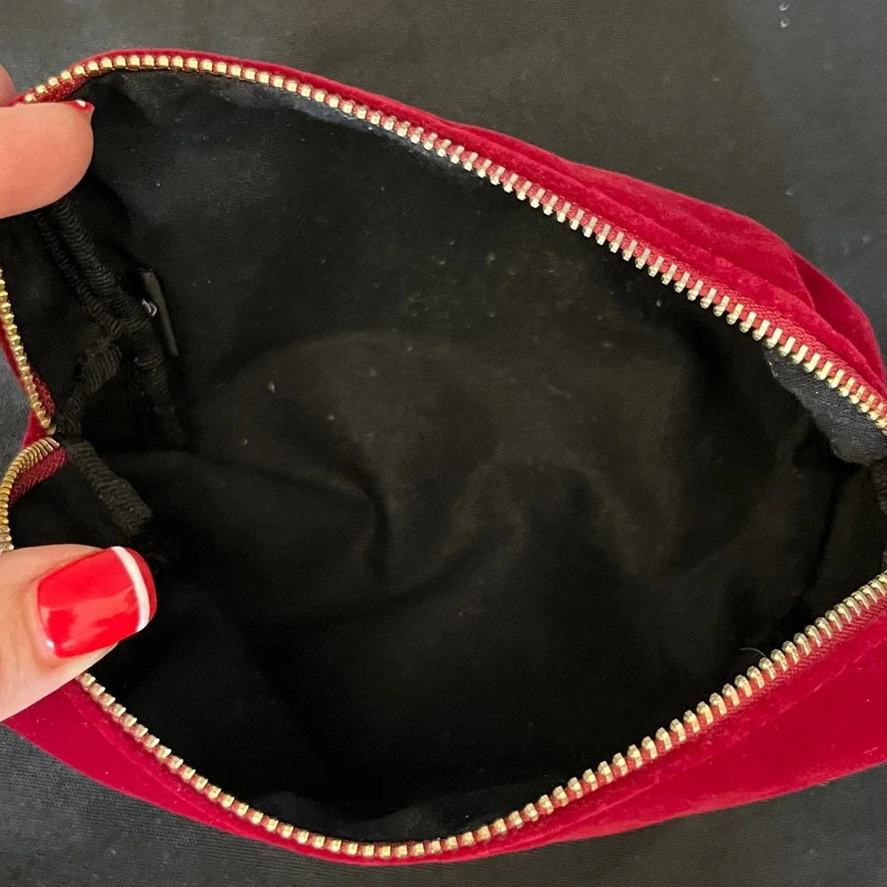Lisa Eldridge plush red