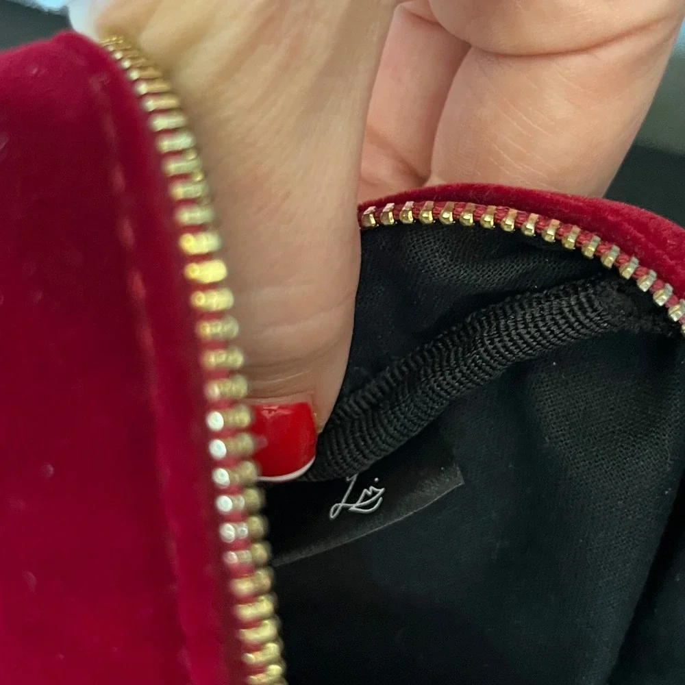 Lisa Eldridge plush red