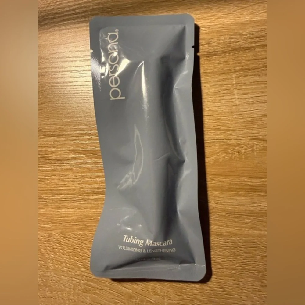Persona Black Tubing Mascara