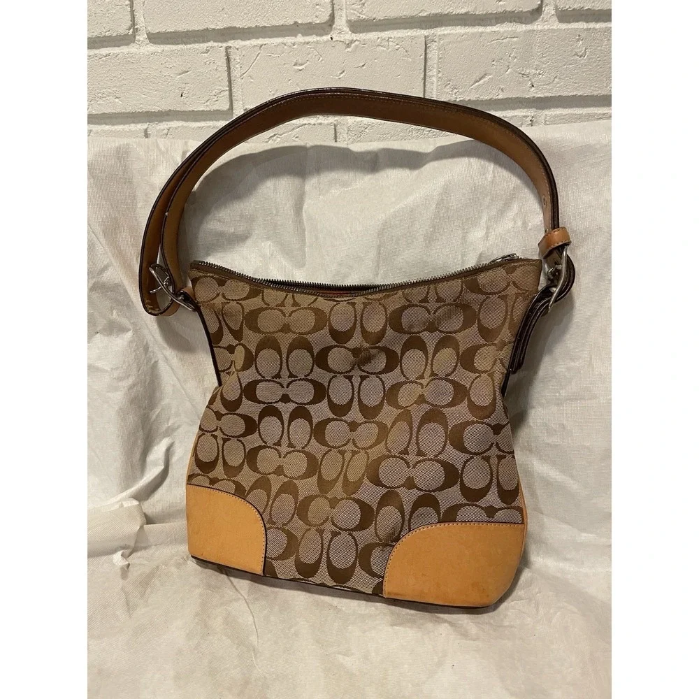 Coach item details