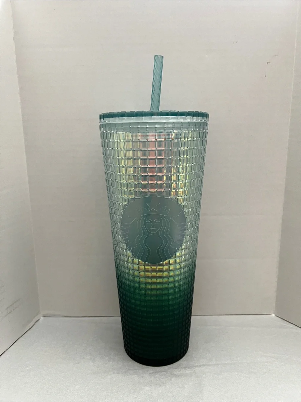 Starbucks Jade Green Ombre Grid Venti 24oz Cold Drinks Cup Tumbler