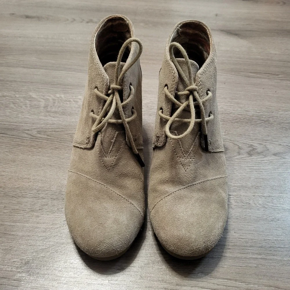 Toms women size