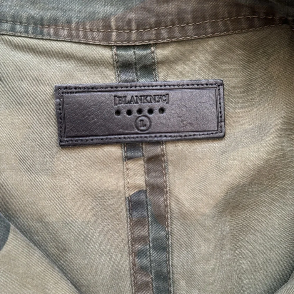 Blank NYC slay zippers this