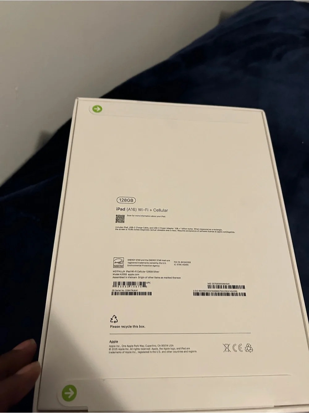 Apple front tablet design