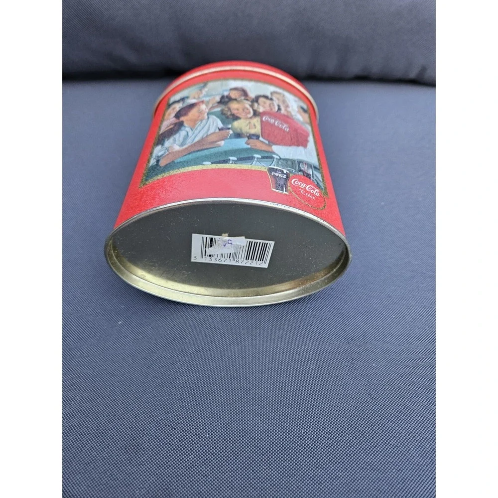 Hersheys two tins