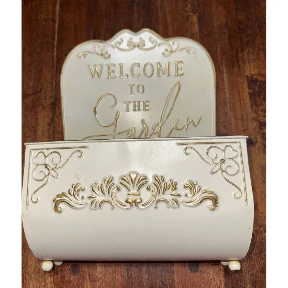 Vintage Garden Wall Flowerpot Farmhouse Style Pot‎ Flower Plantar Metal Embossed