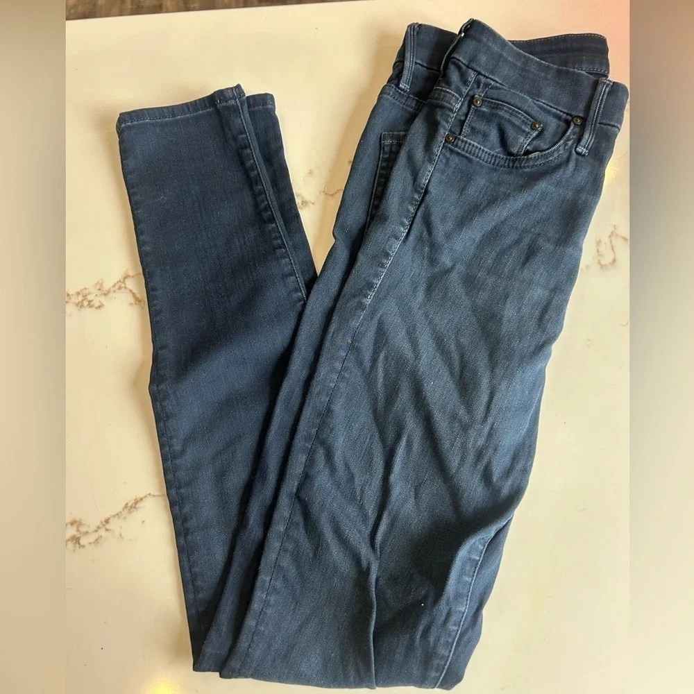 MOTHER denim straight leg skinny jeans size 26