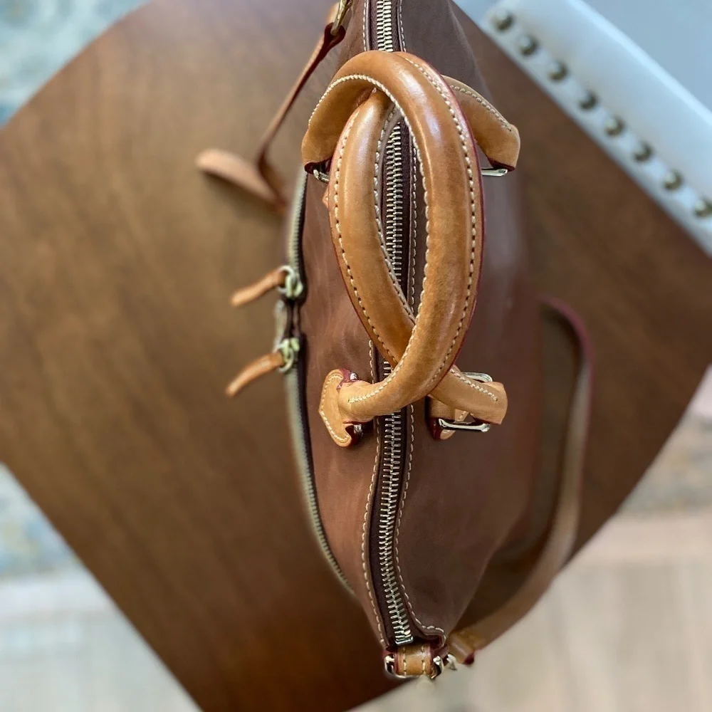 Dooney & Bourke euc callouts