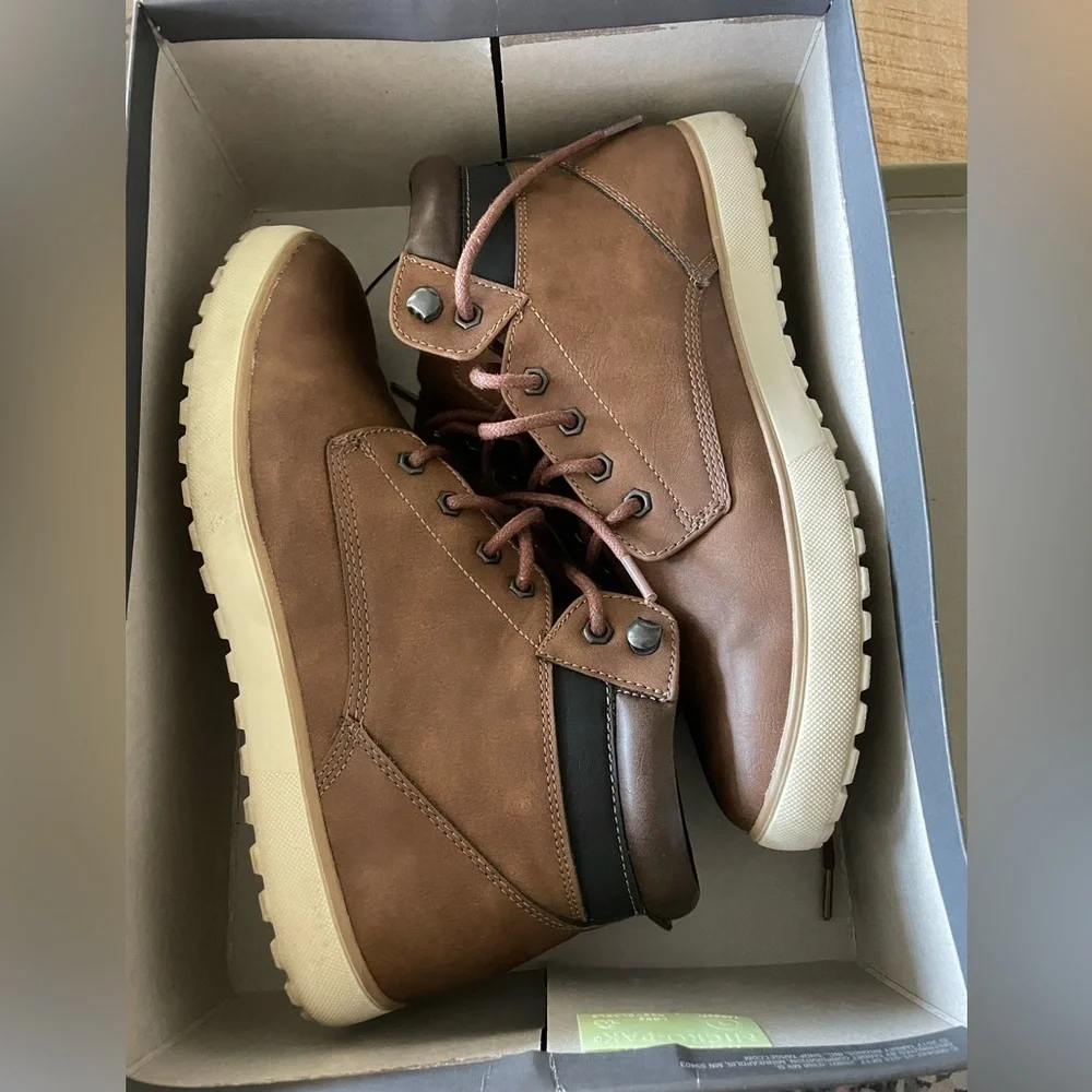 Goodfellow & Co Fashion Lace -Up Boots Size 9.5 Style Joey | Color Desert Tan |