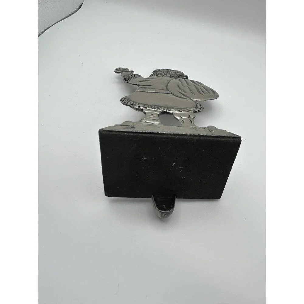 Carven Pottery vintage pewter