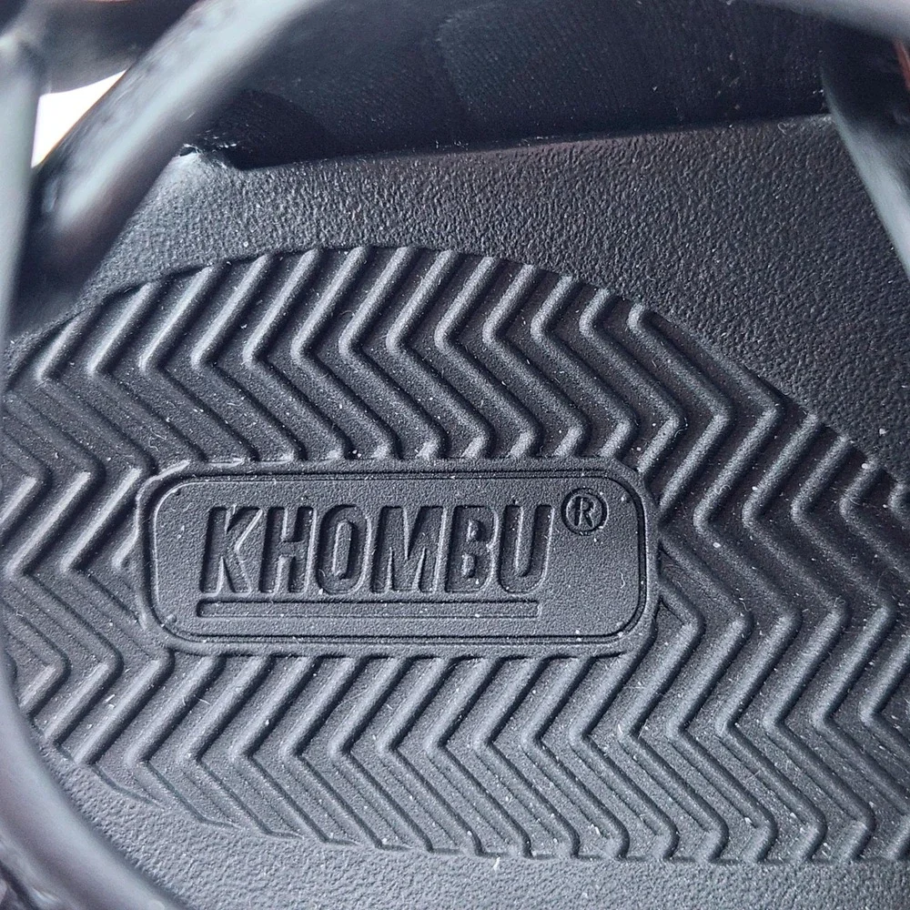 Khombu travis fisherman