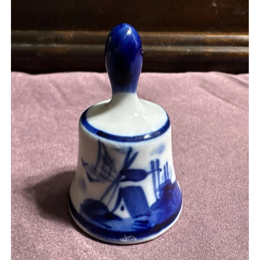 Hand Painted Delfts‎ Blue and White Miniature Bell 2.75