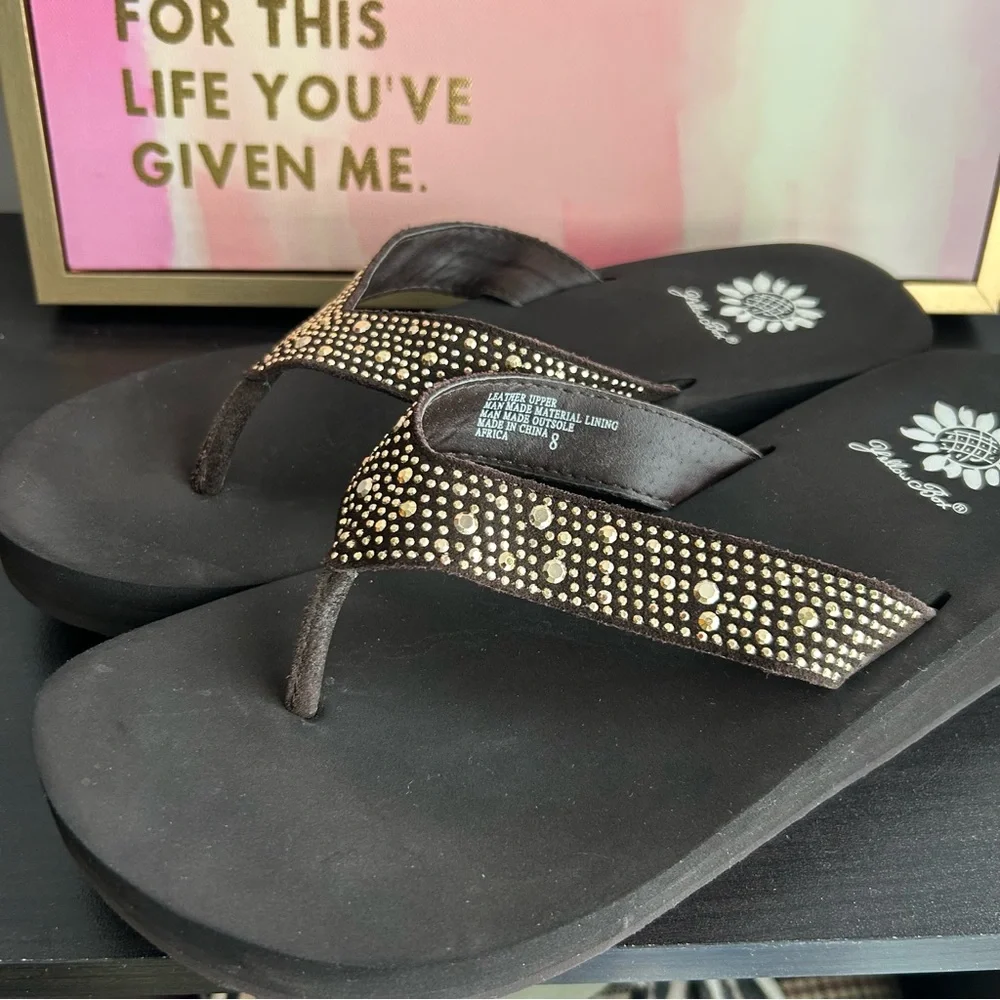 Yellow Box Flip flops