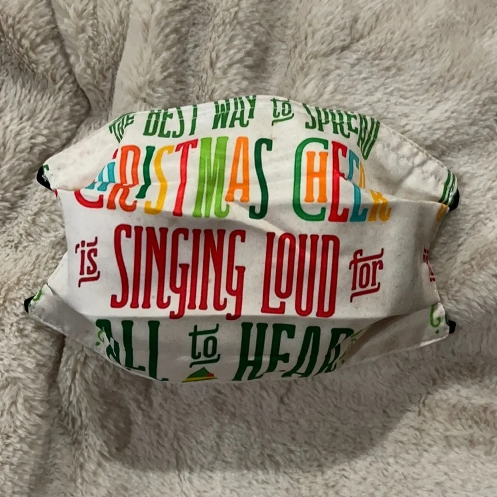 New Elf saying face mask