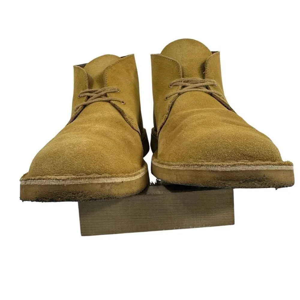 Clark’s Wheat Suede Leather Chukka Boots Men’s Size 10M
