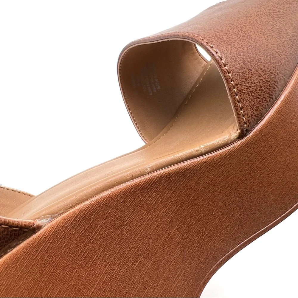 Sun + Stone take buckle faux