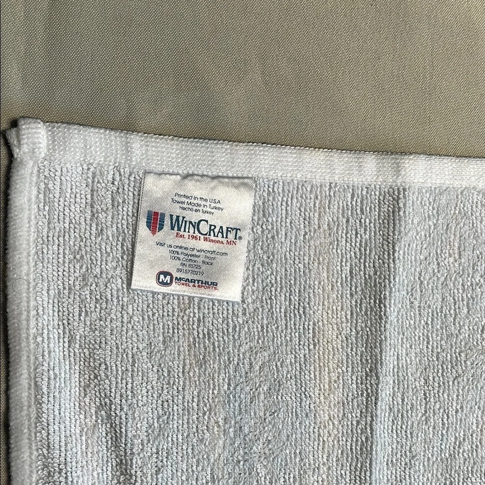 nets vibrant towel