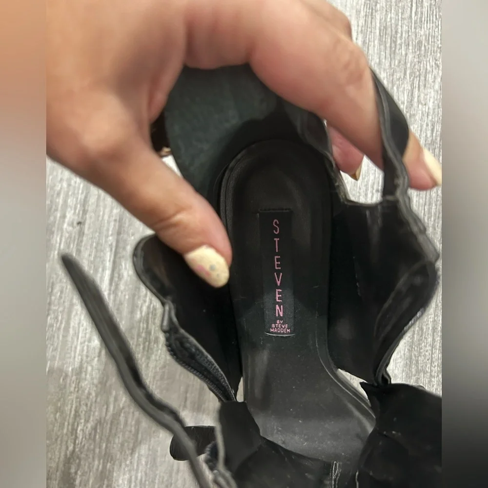 Steven By Steve Madden offers affect