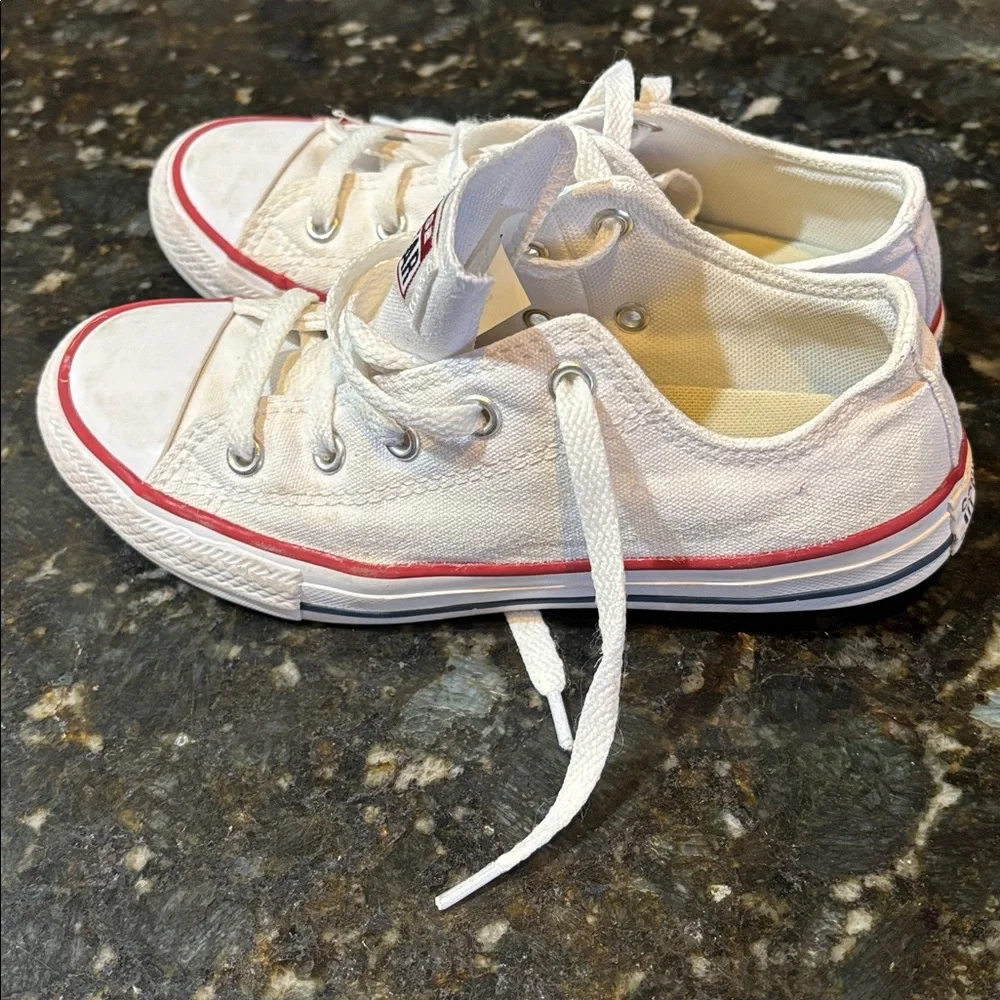 Converse my daughter