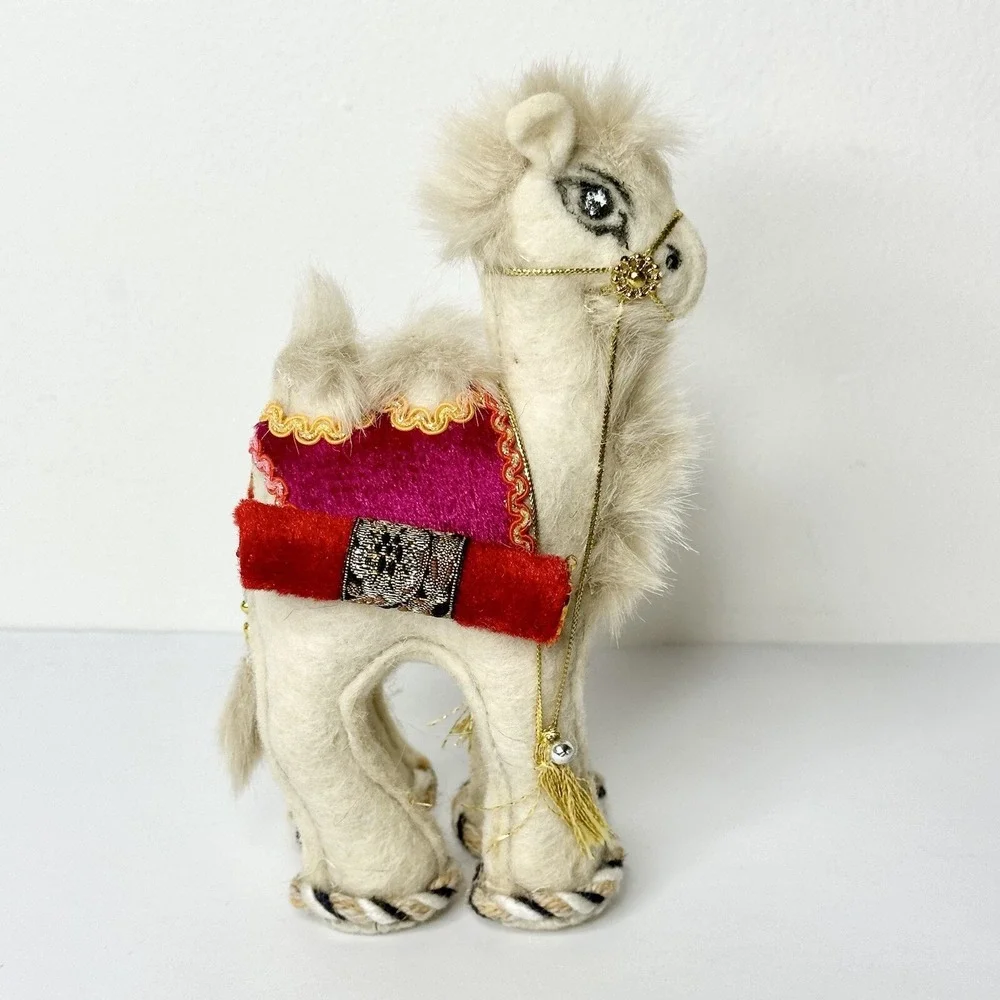 N/A tall fringe plush