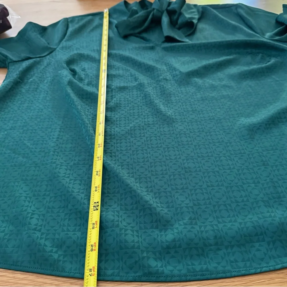 rich camuto top