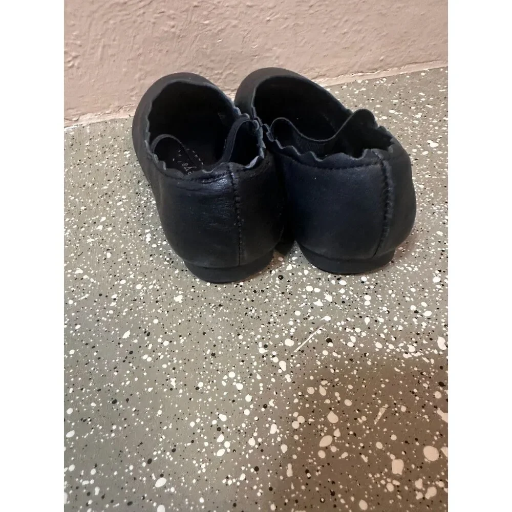 Copper Key Girls Black Ballet Flats with‎ Elastic Strap – Size 10