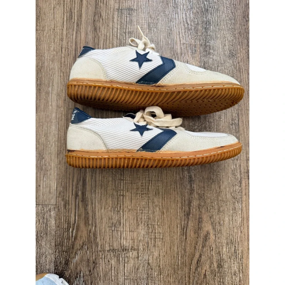 Converse vintage sneakers