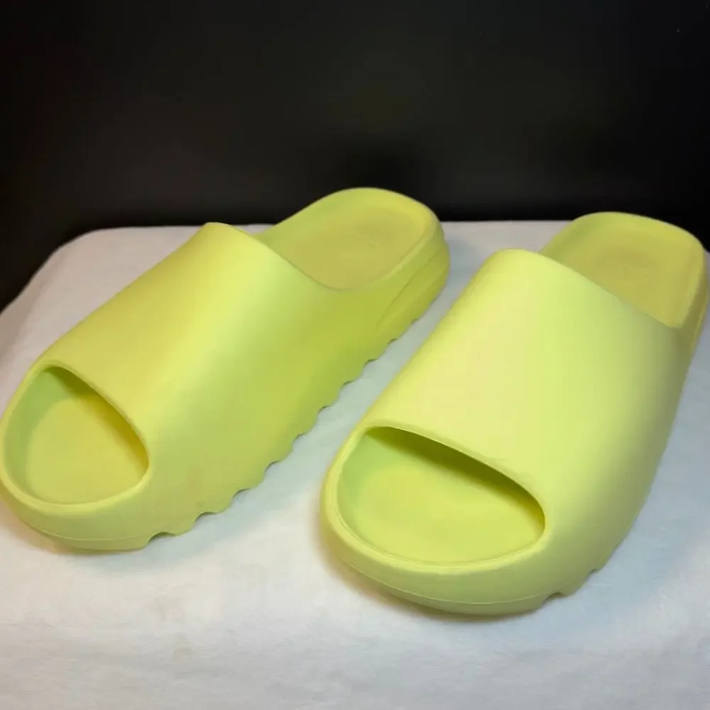 Yeezy adidas slides