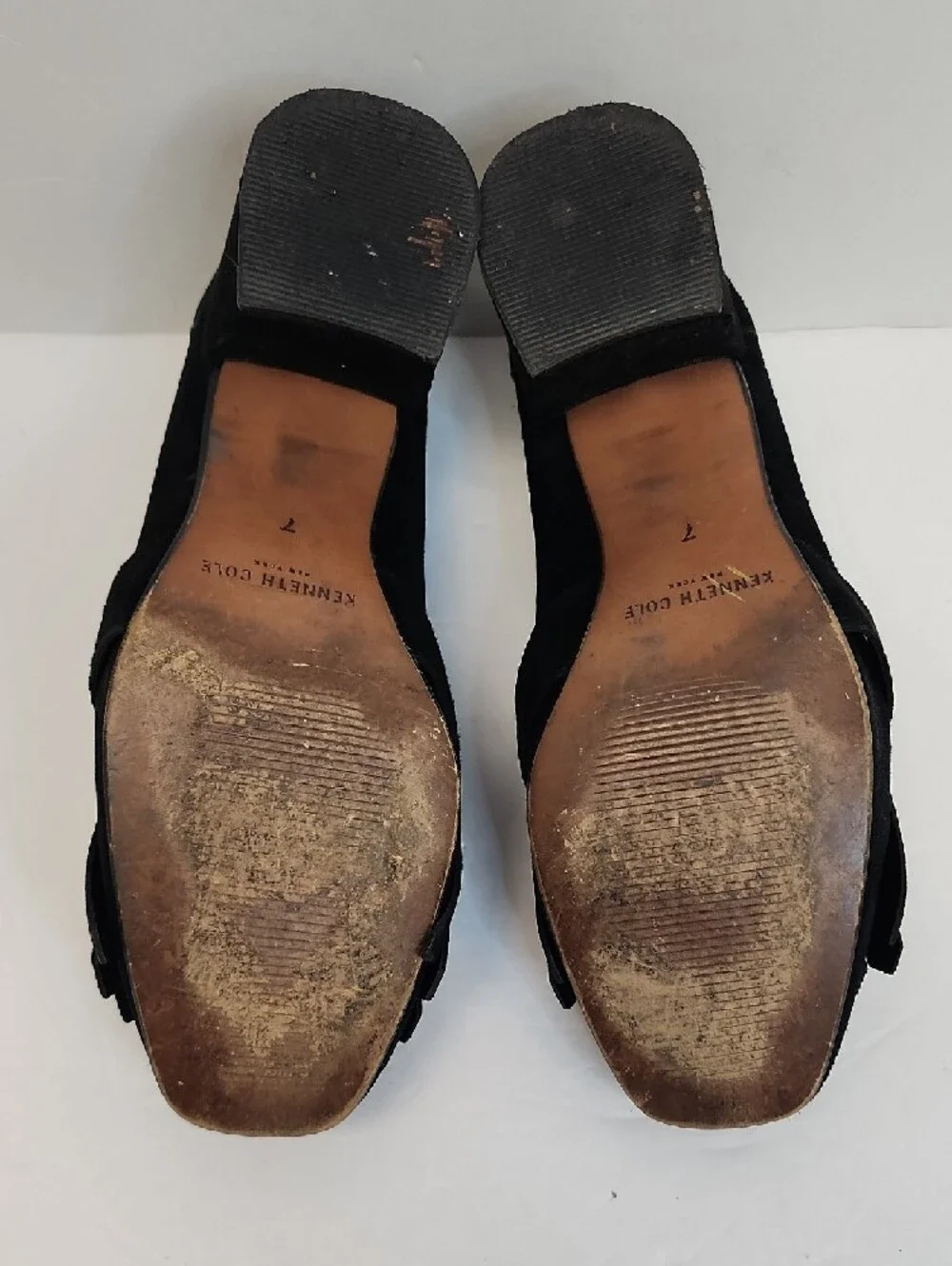 Kenneth Cole kenneth cole